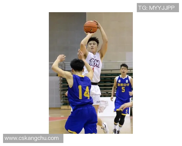 张骋宇的成长之路：从青涩少年到职场精英的蜕变历程